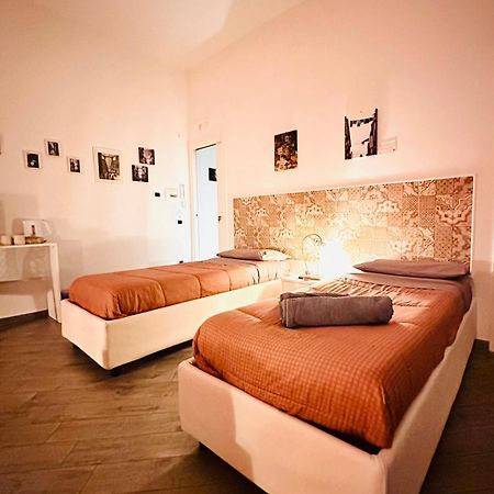 B&B Cosmoneapolitan Esterno foto